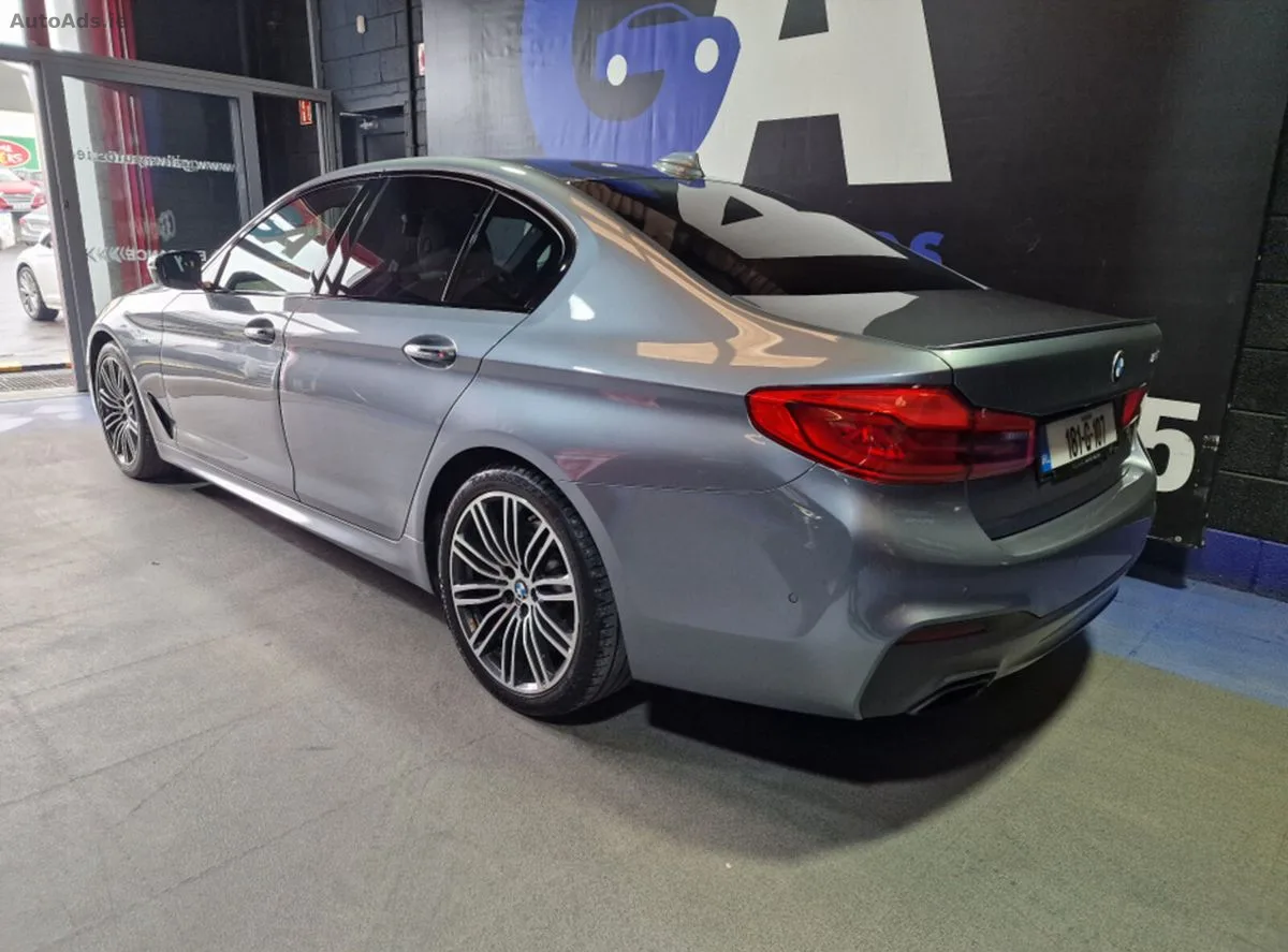 2018 BMW 5-Series – photo 6