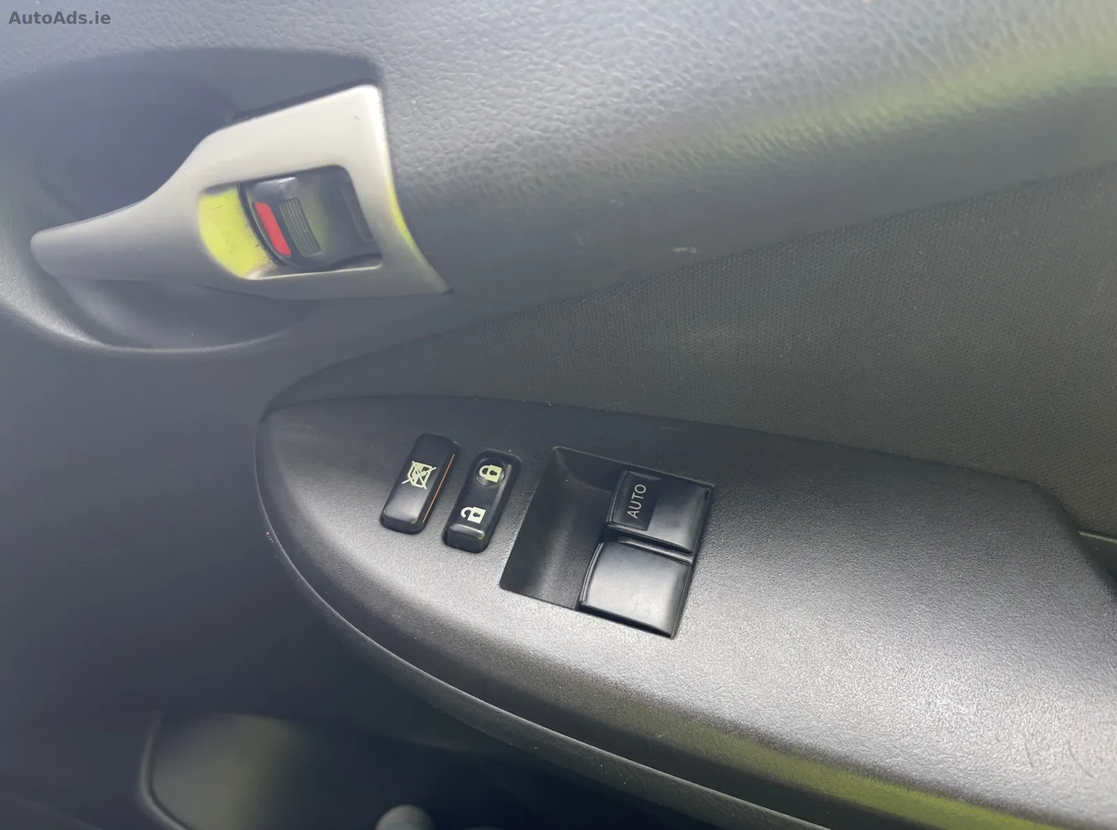 2012 Toyota Corolla – photo 6