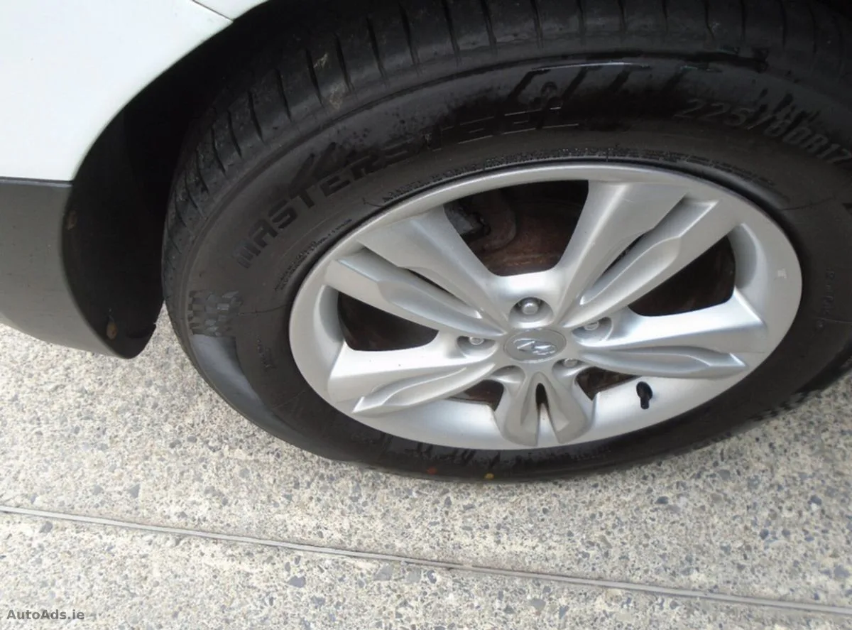 2011 Hyundai ix35 – photo 15