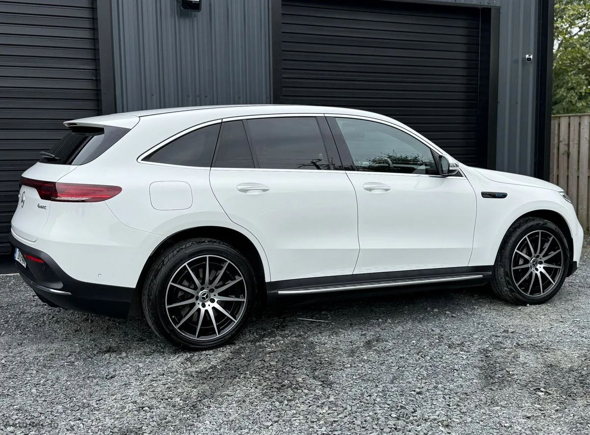 2021 Mercedes-Benz EQC – photo 8