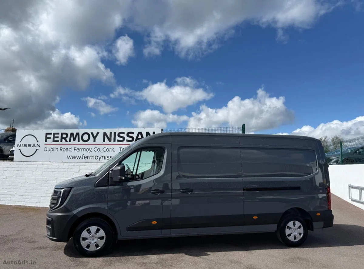 2026 Nissan Interstar – photo 11