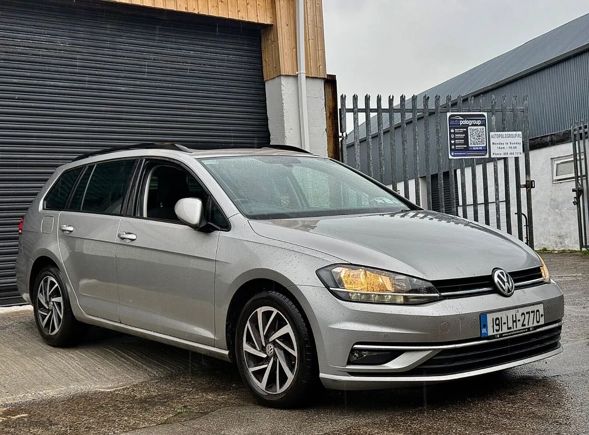 2019 Volkswagen Golf – photo 2