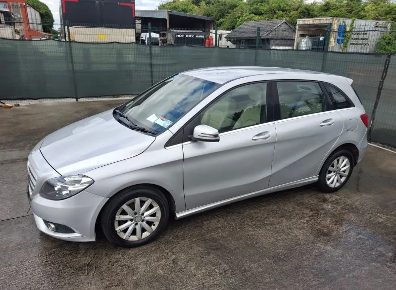 2014 MERCEDES B-Class