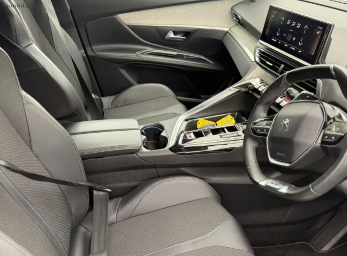 2023 Peugeot 5008 – photo 13