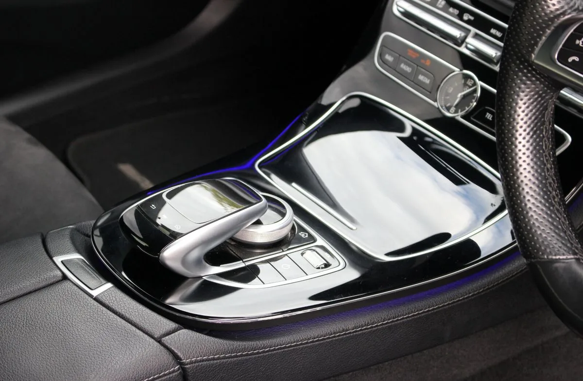 2017 Mercedes-Benz E-Class – photo 4