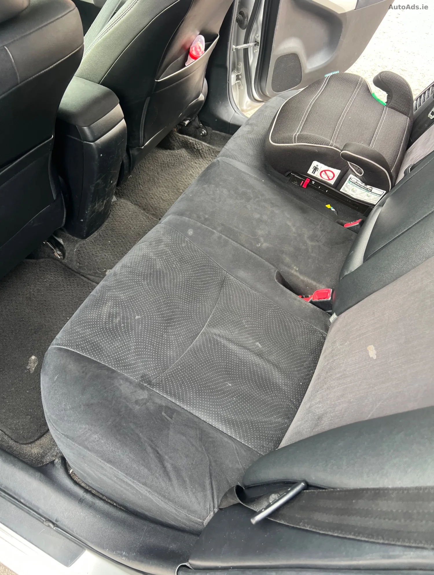 2013 Toyota Prius – photo 2