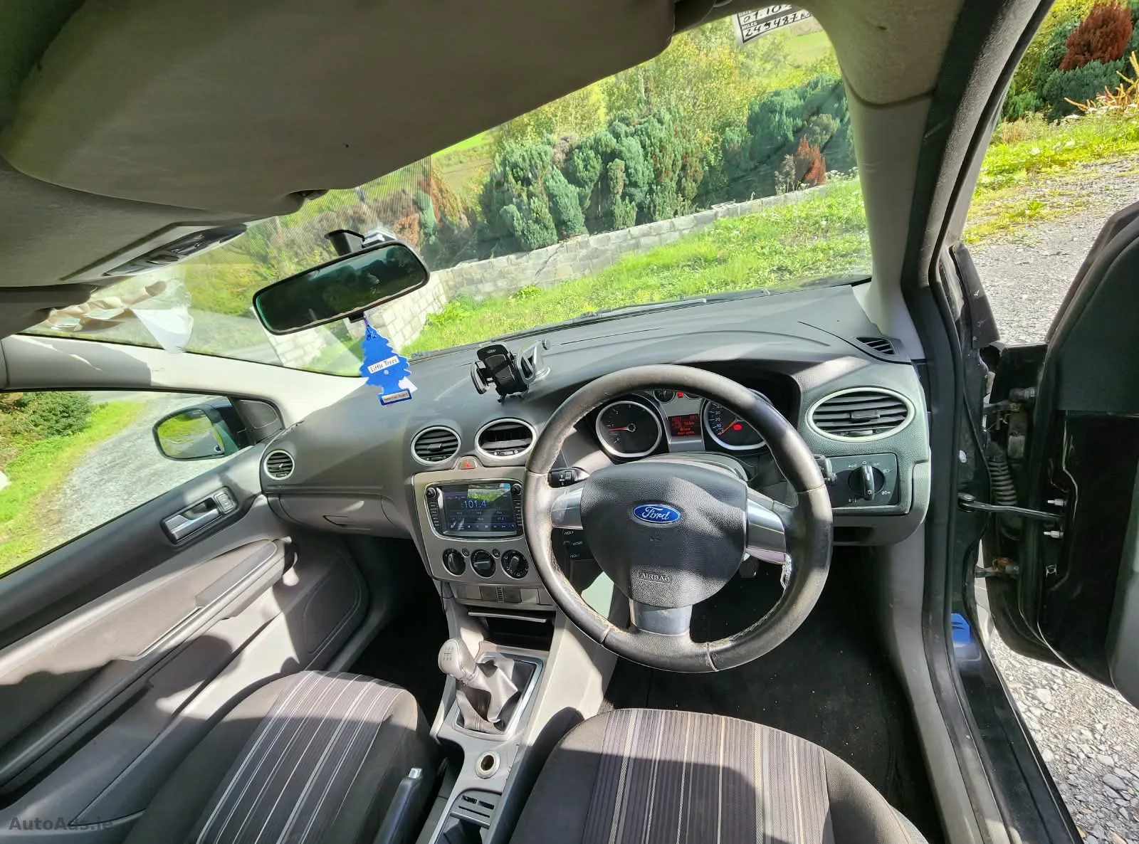 2010 Ford Focus – photo 6