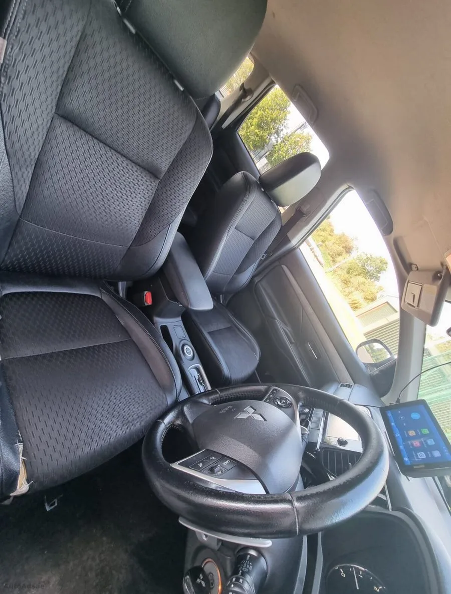 2014 Mitsubishi Outlander – photo 11