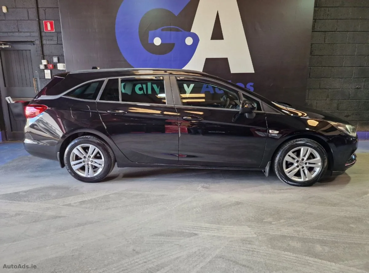 2018 Opel Astra – photo 11