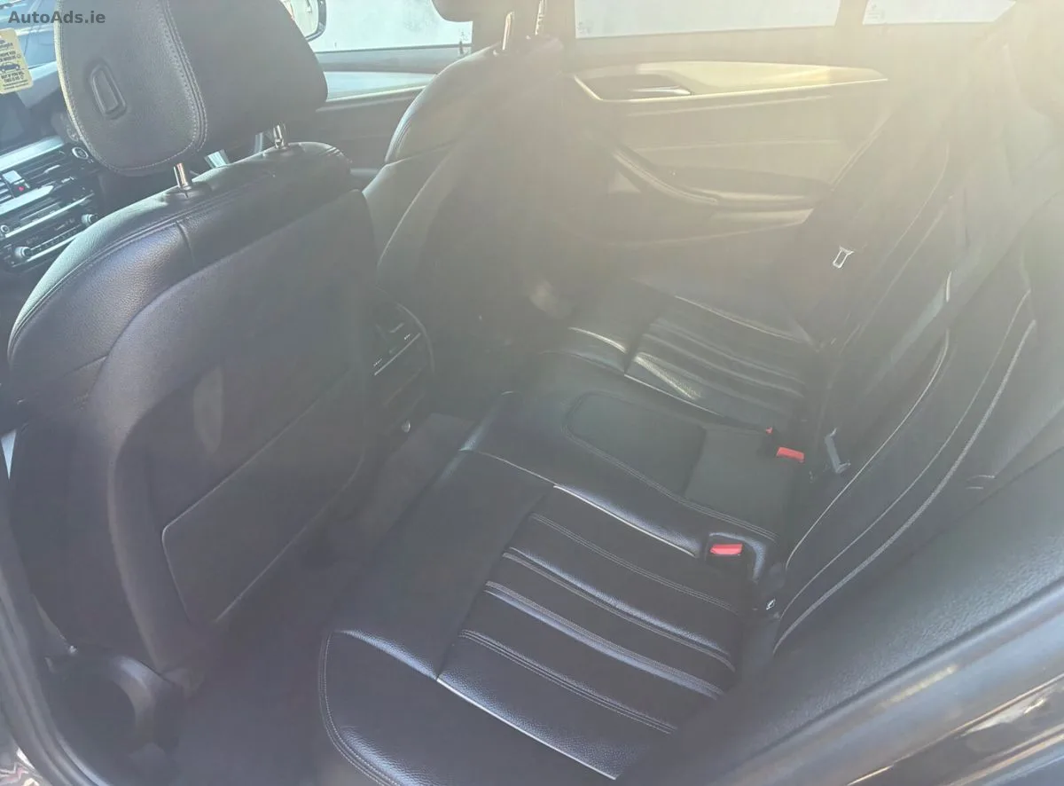 2019 BMW 5-Series – photo 19