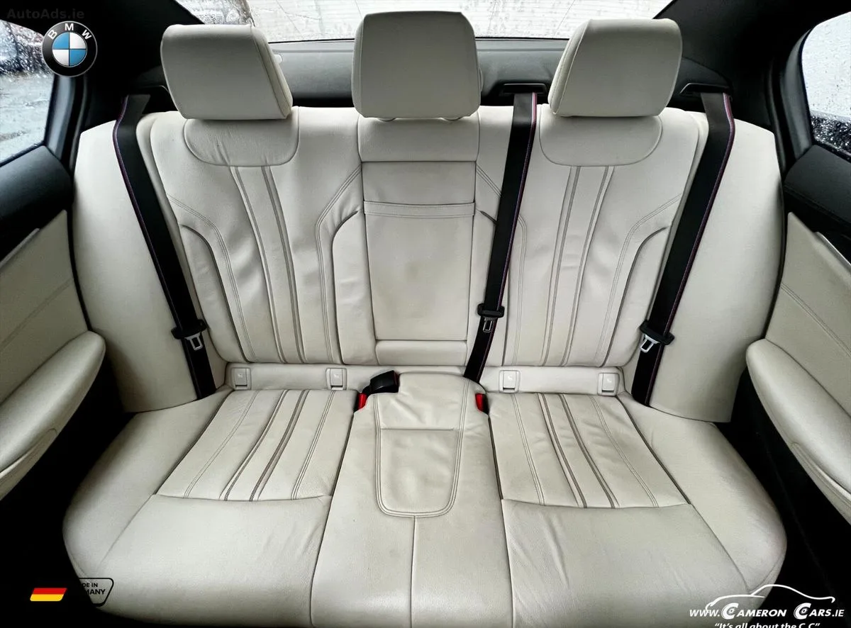 2022 BMW 5-Series – photo 13