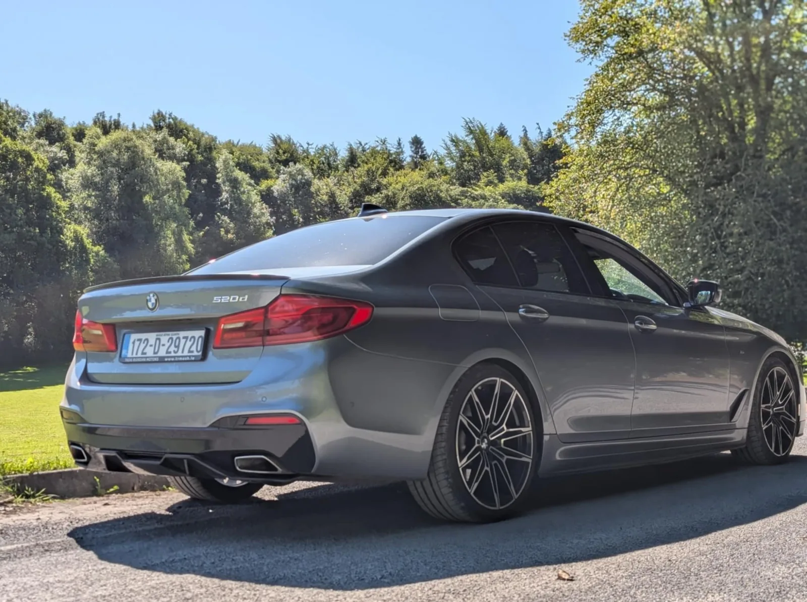 2017 BMW 5 Series – photo 9