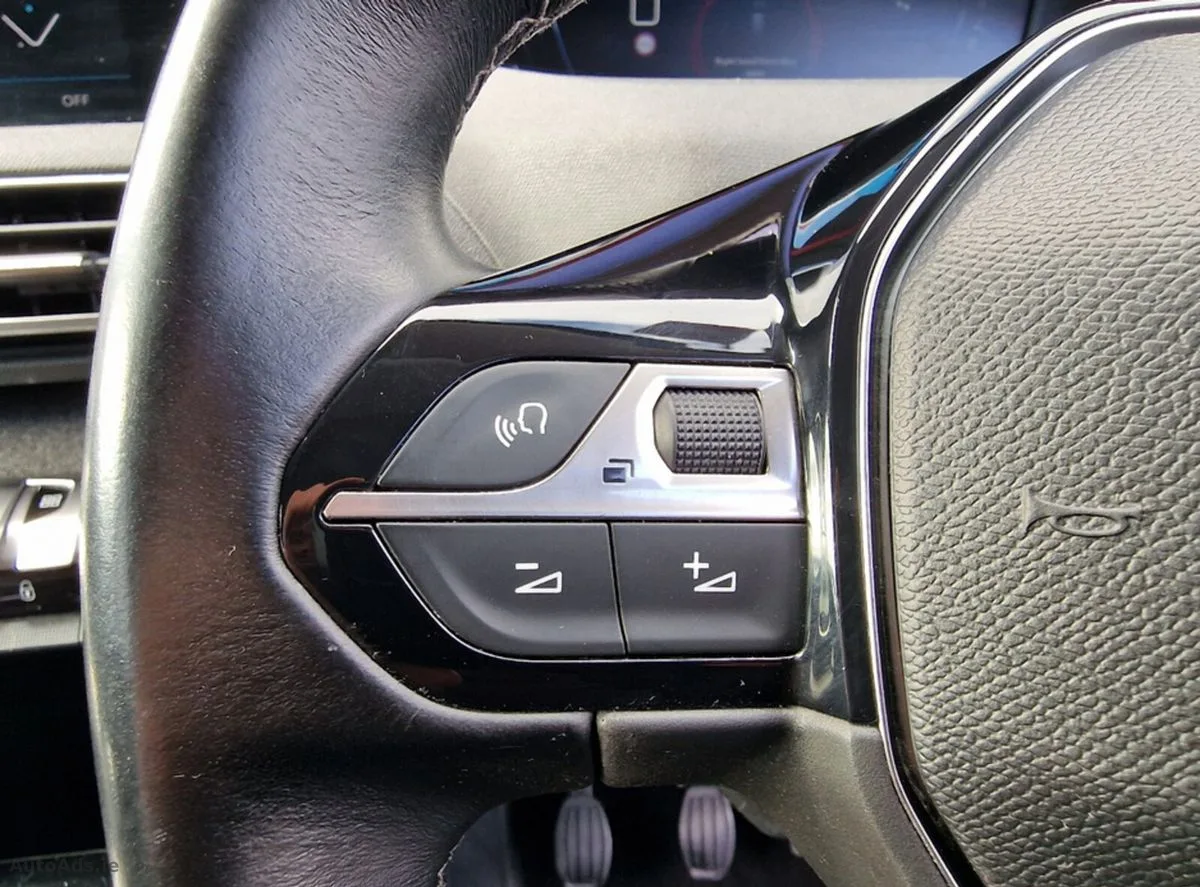 2018 Peugeot 5008 – photo 17