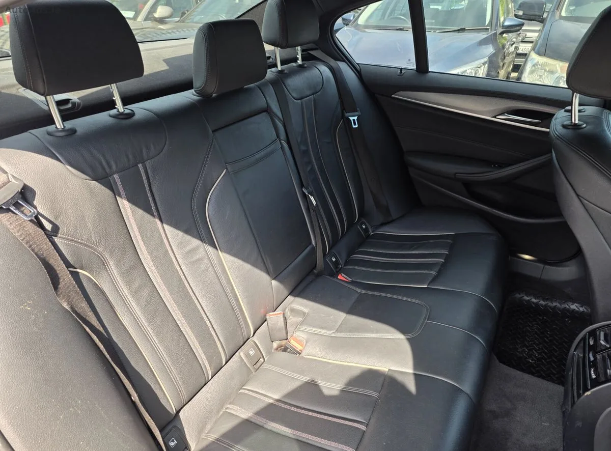 2018 BMW 5-Series – photo 10