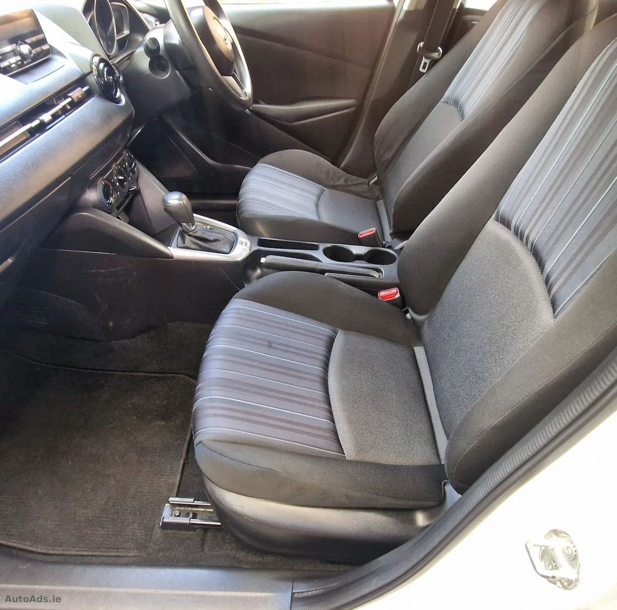2016 Mazda Demio – photo 14