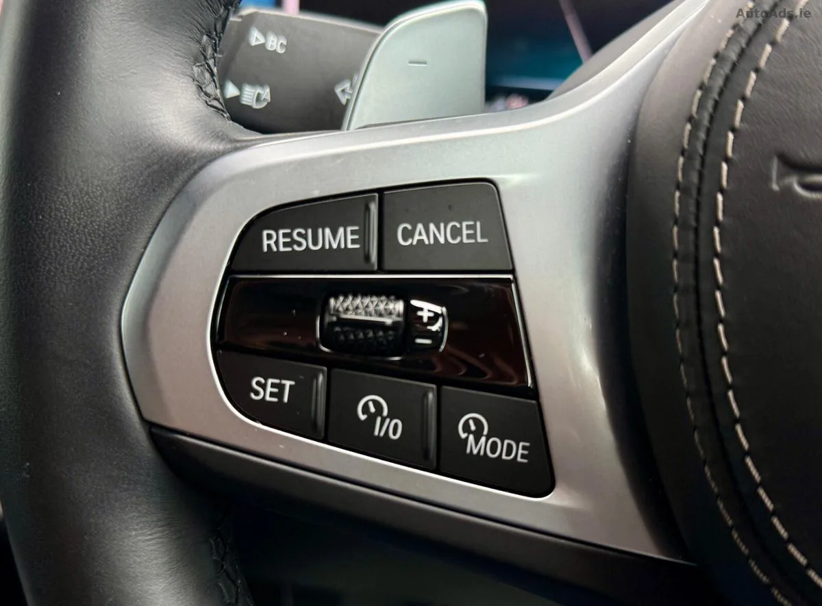 2025 BMW X5 – photo 20