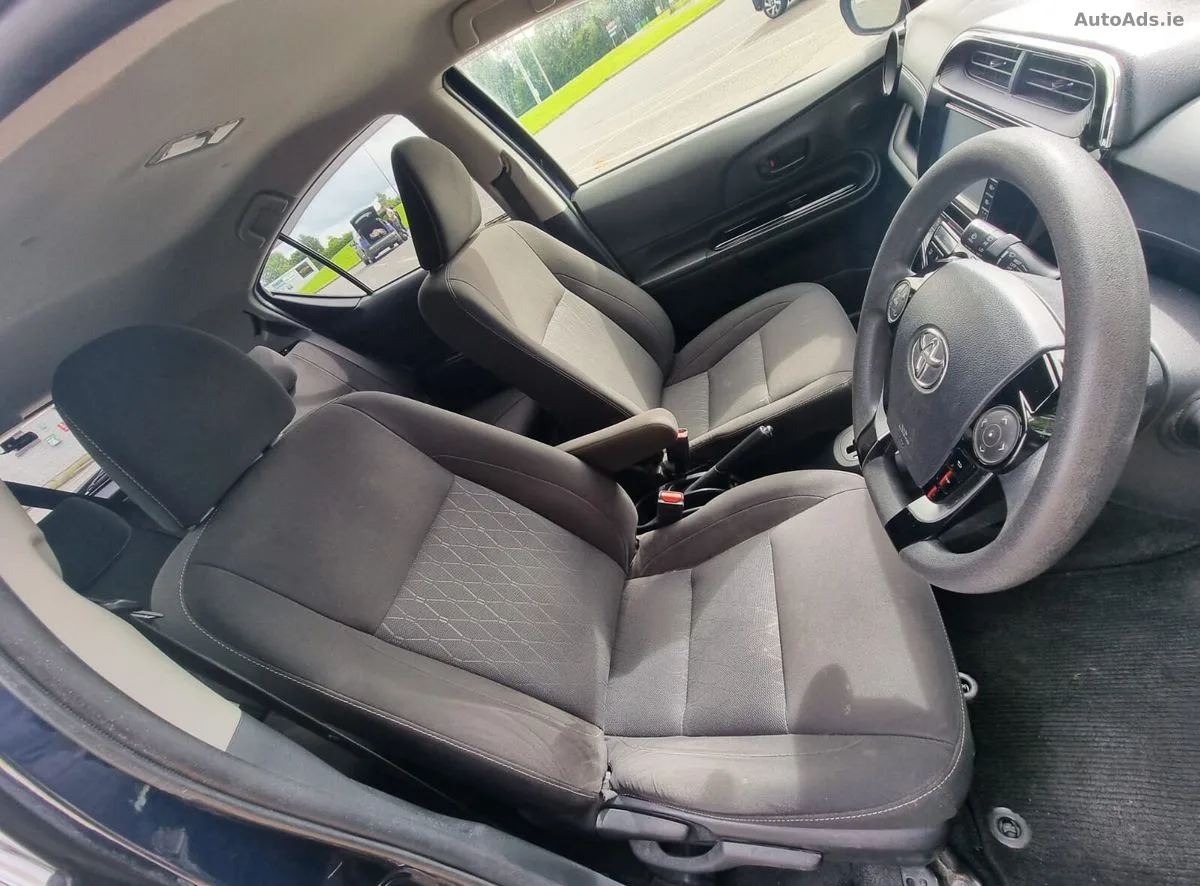 2019 Toyota Aqua – photo 15