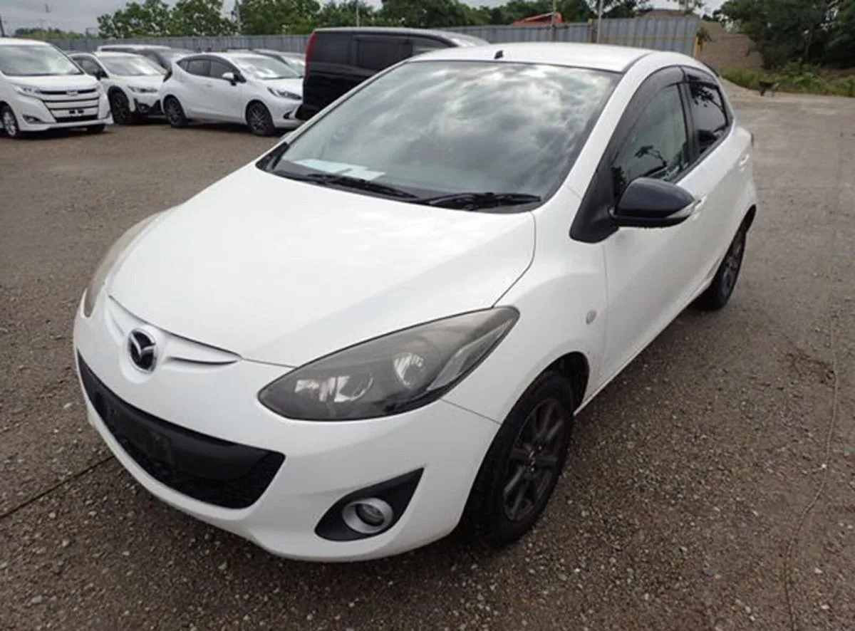 2014 Mazda Demio