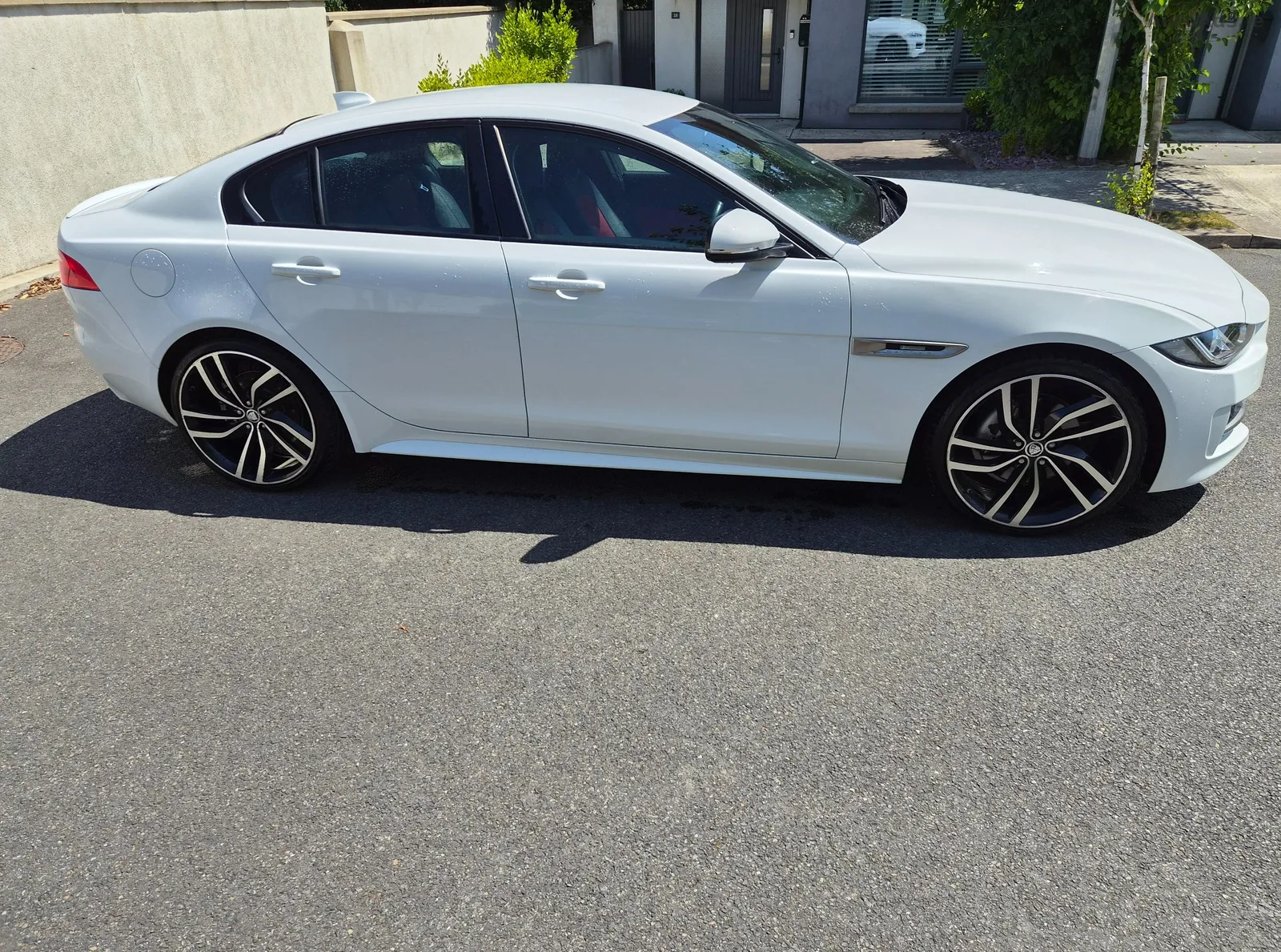 2017 Jaguar XE – photo 7