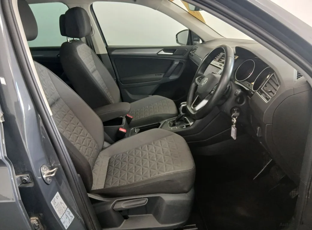2023 Volkswagen Tiguan – photo 10