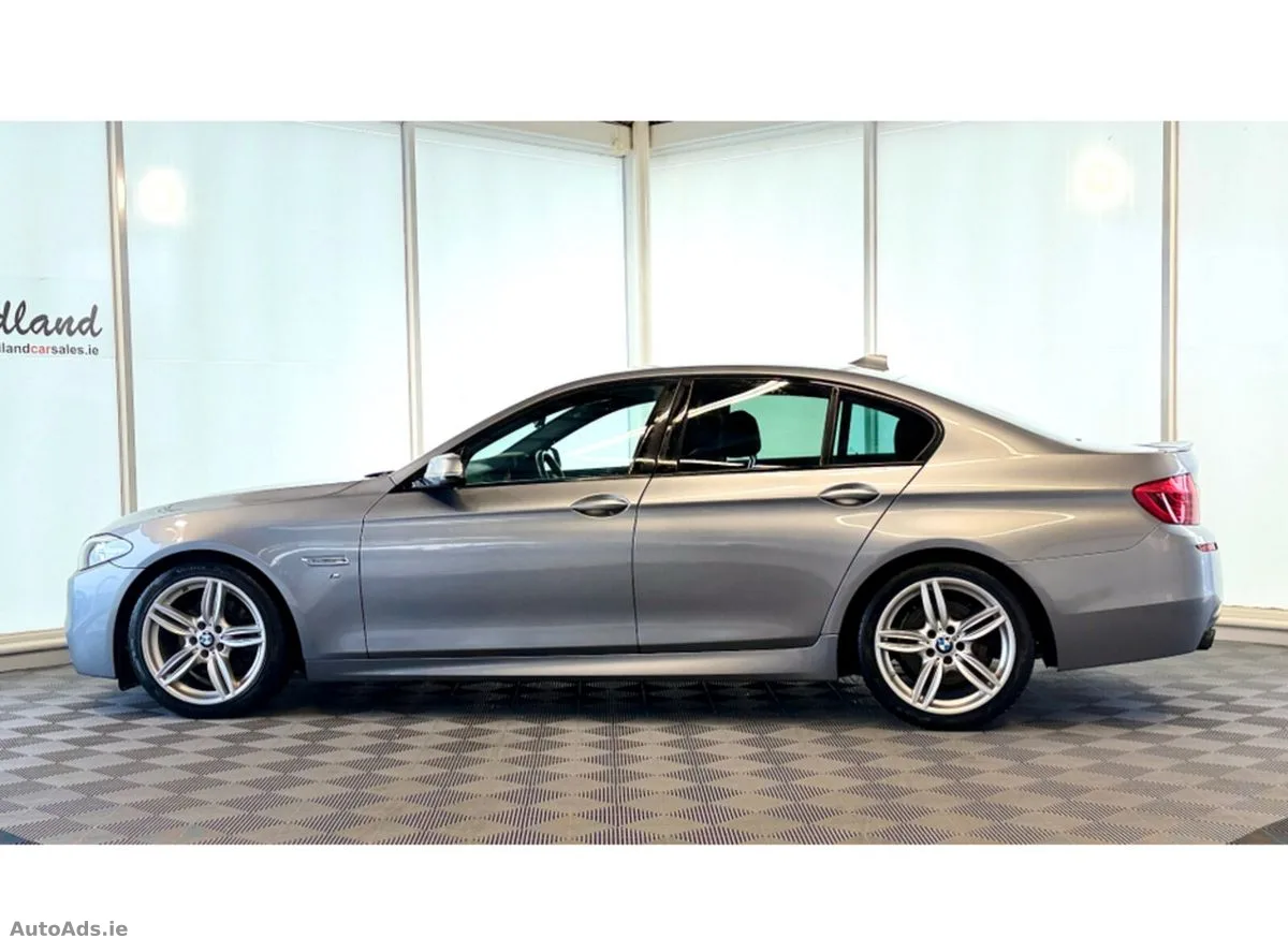 2017 BMW 5-Series – photo 12