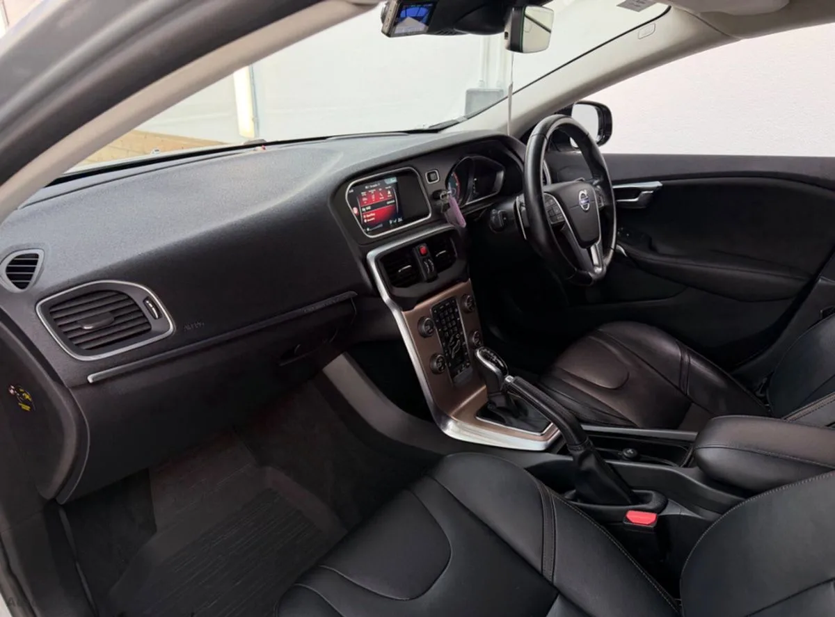 2016 Volvo V40 – photo 20