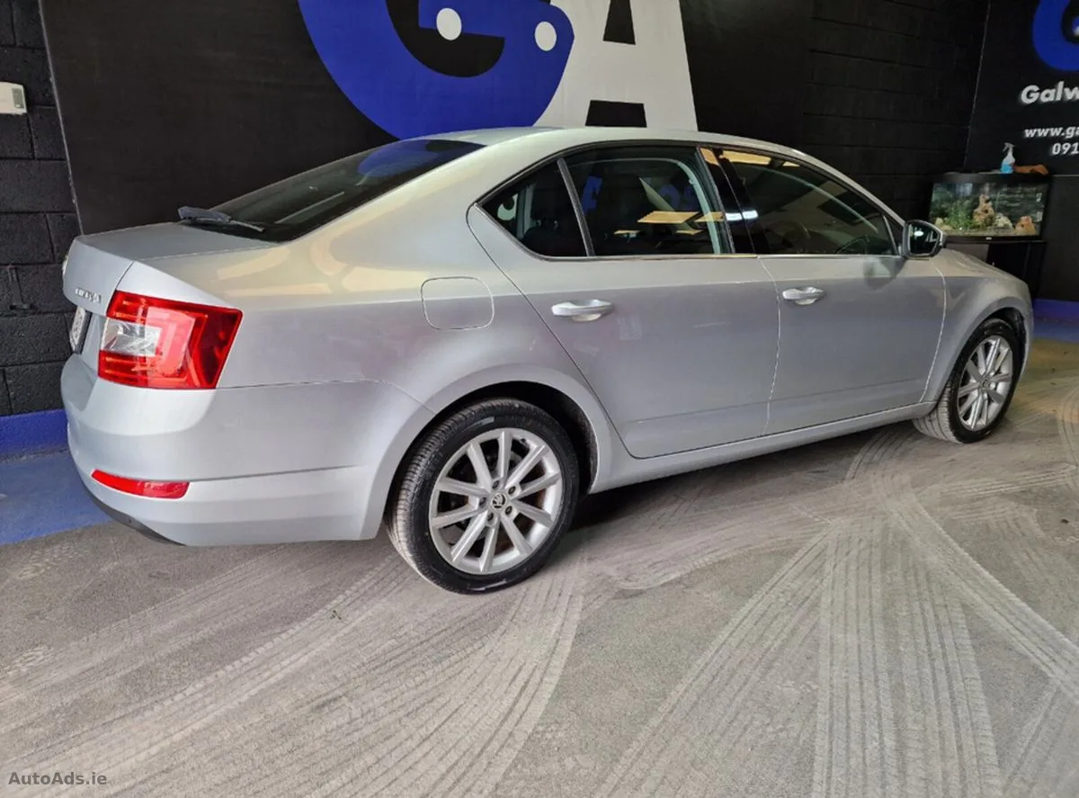 2017 Skoda Octavia – photo 11
