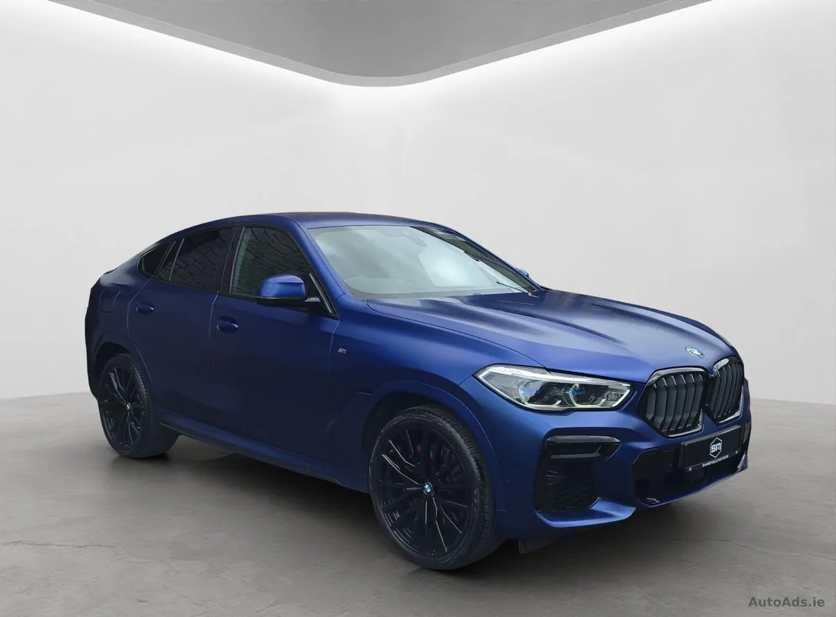2022 BMW X6