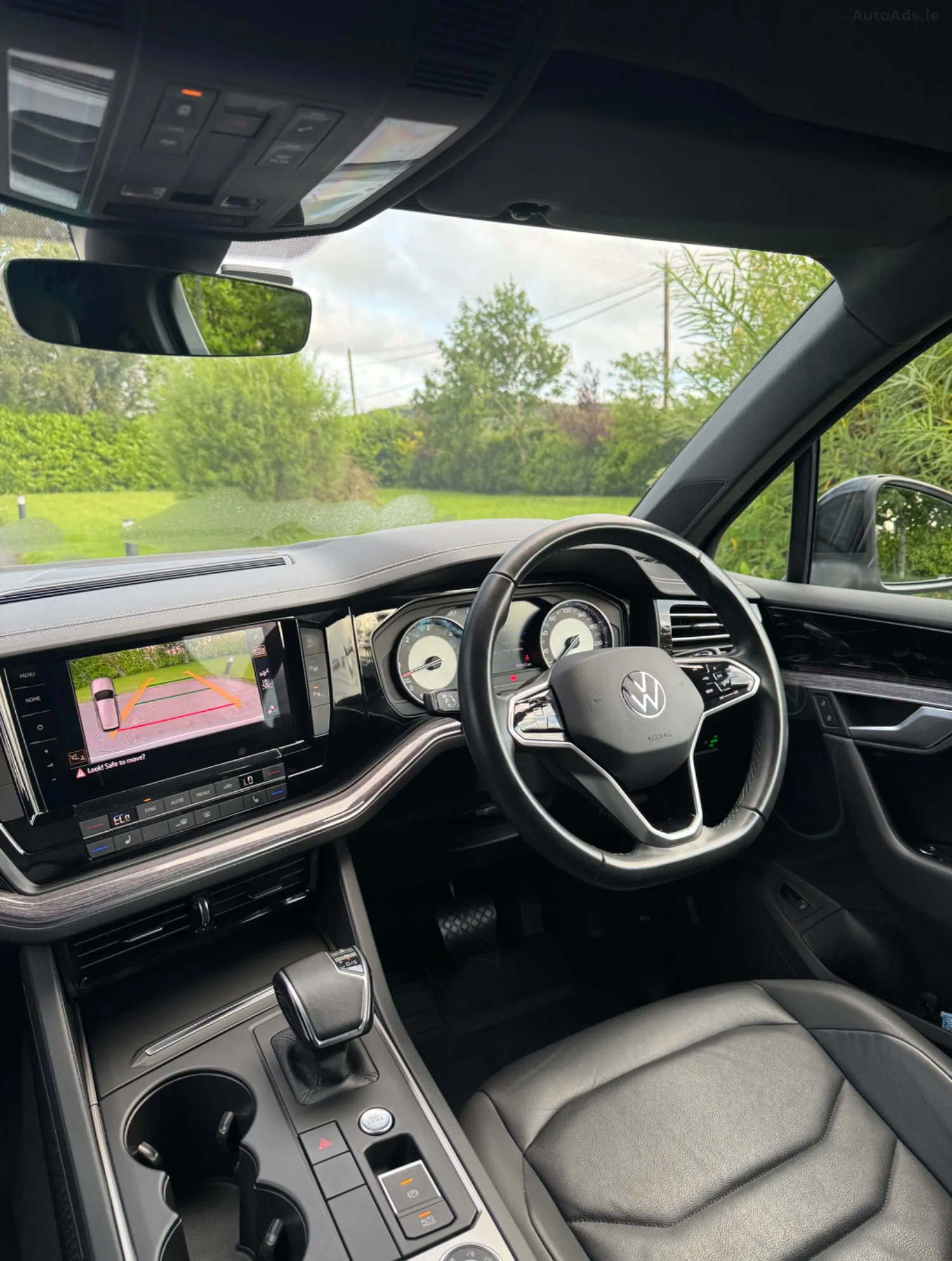 2024 Volkswagen Touareg – photo 9