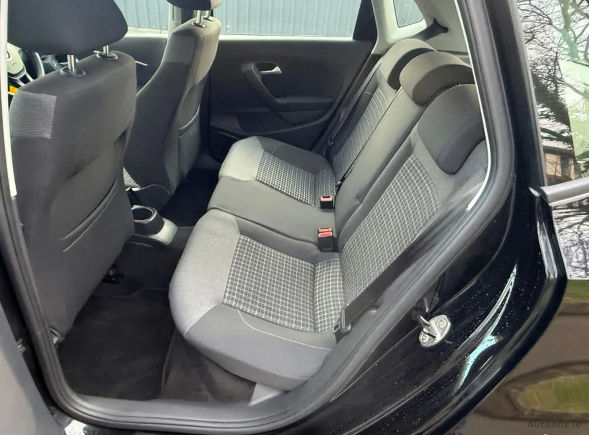 2016 Volkswagen Polo – photo 12