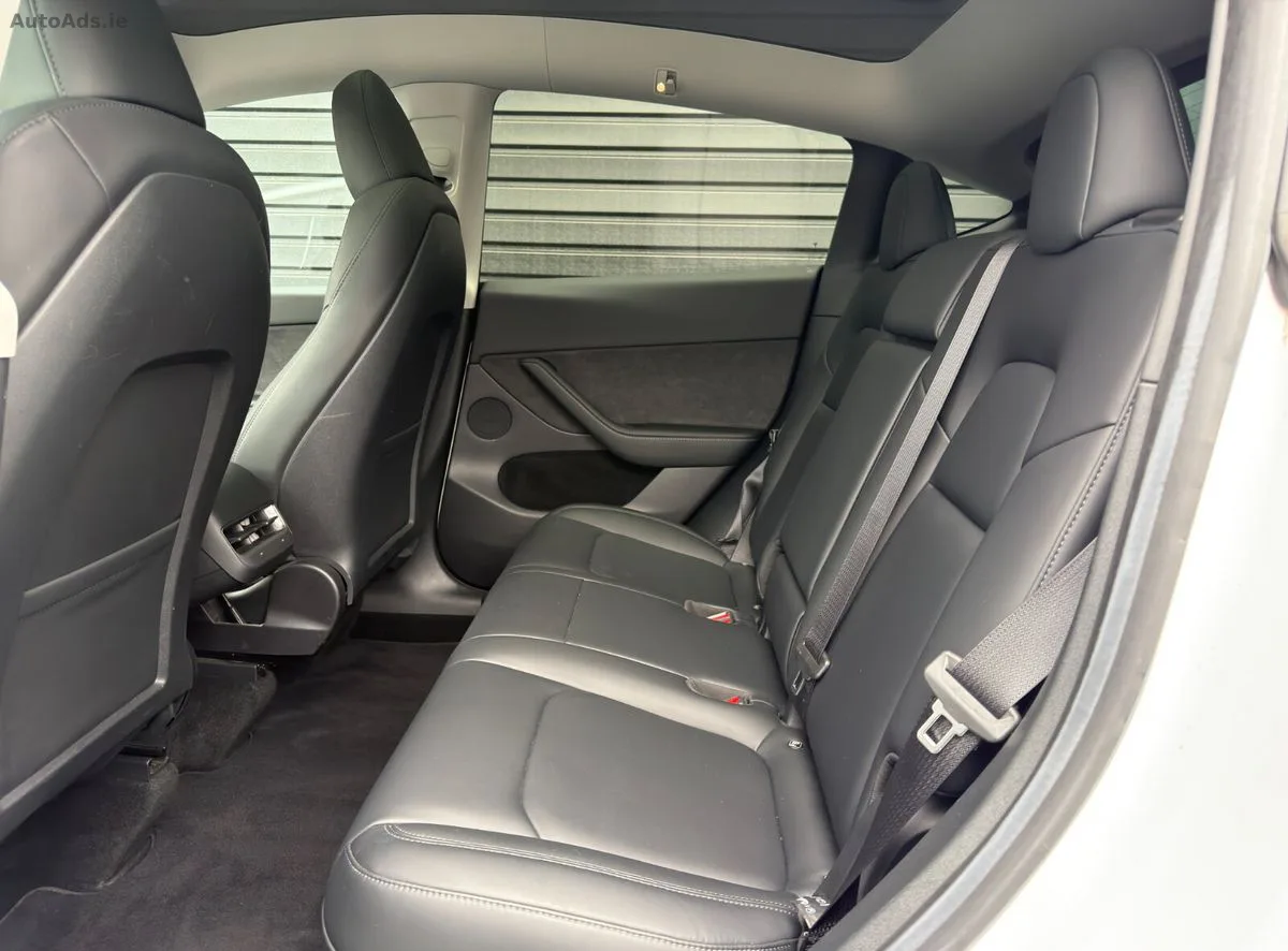 2022 Tesla Model Y – photo 15