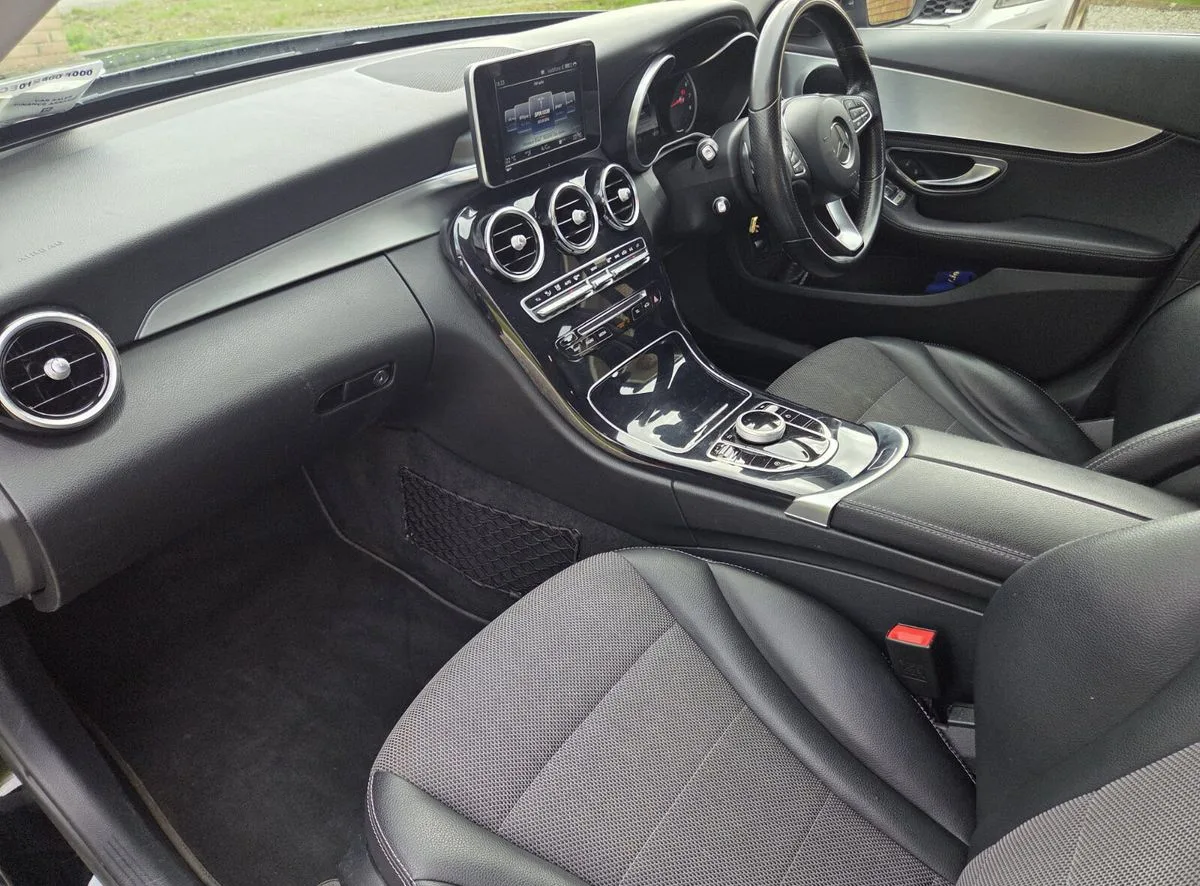 2016 Mercedes-Benz C-Class – photo 9