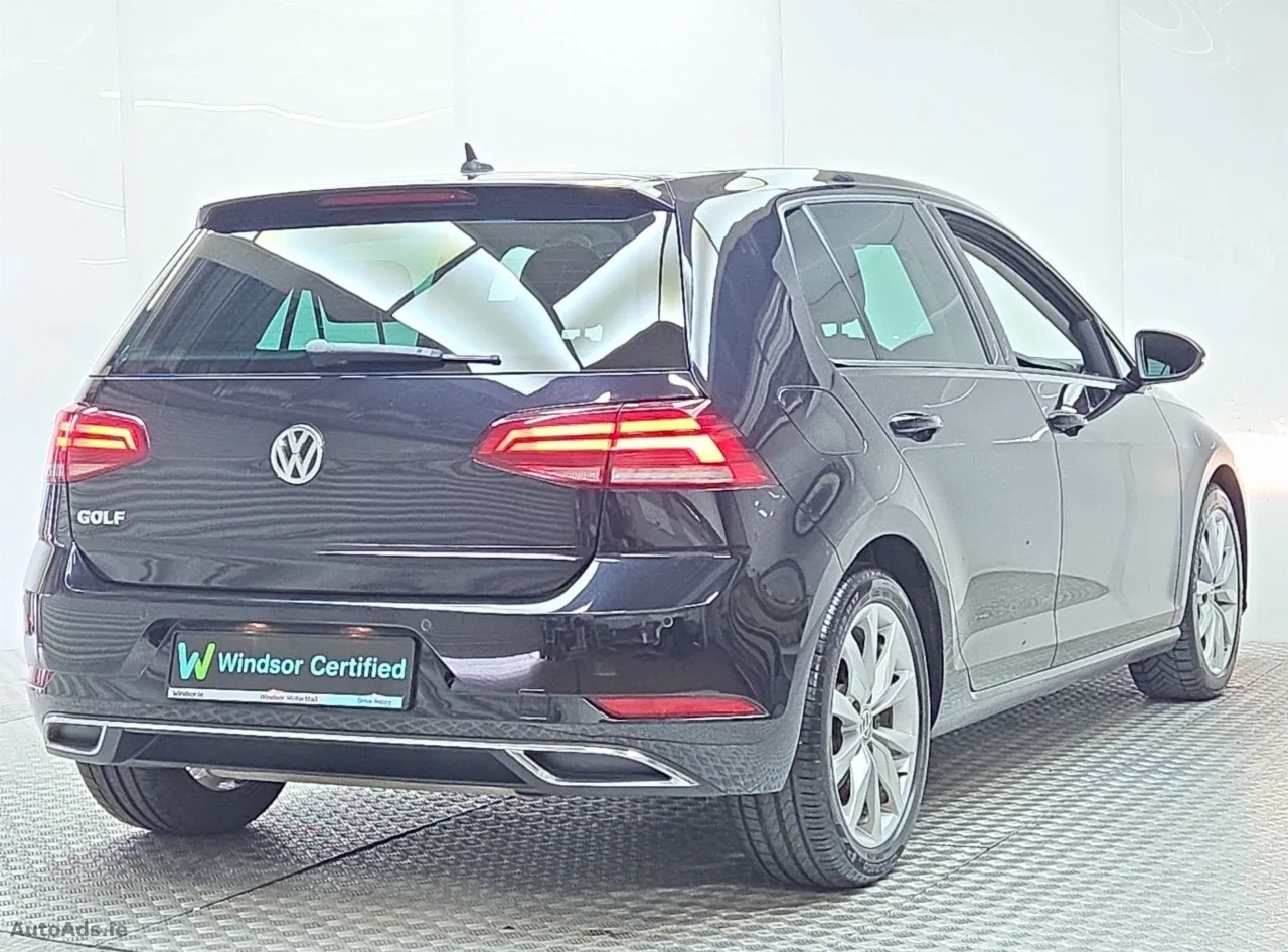 2020 Volkswagen Golf – photo 2