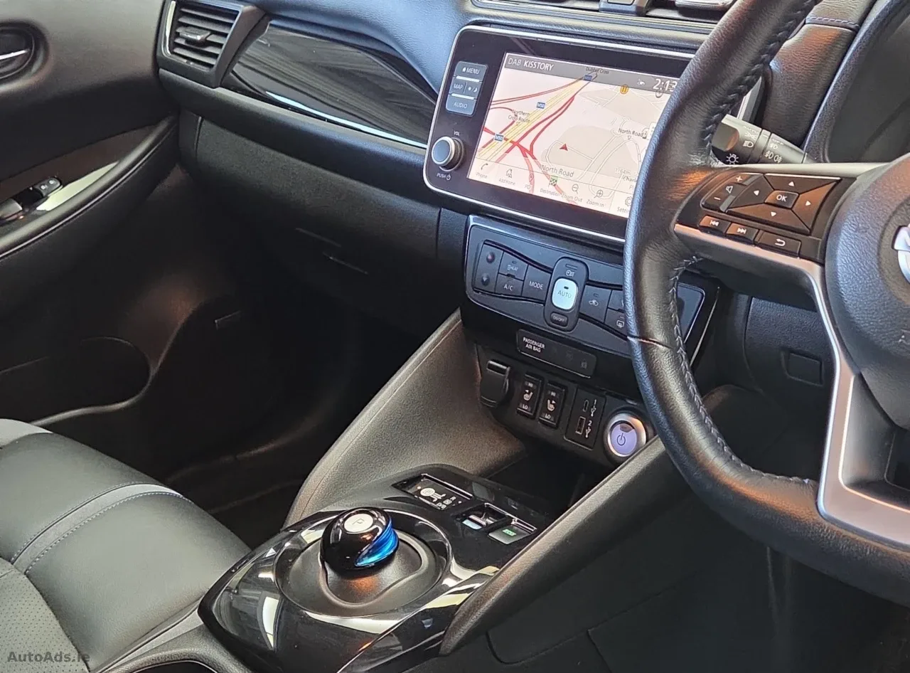 2024 Nissan Leaf – photo 11