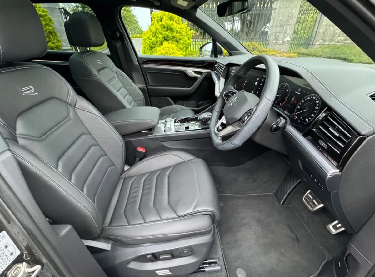 2024 Volkswagen Touareg – photo 10