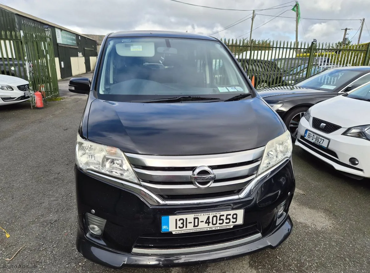 2013 Nissan Serena – photo 2