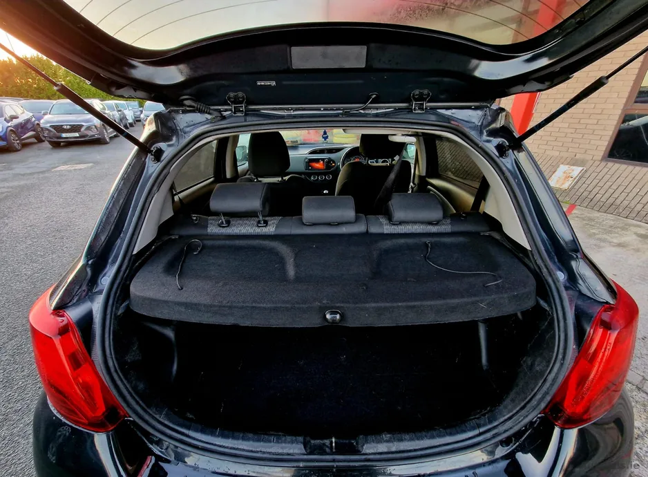 2017 Toyota Yaris – photo 9