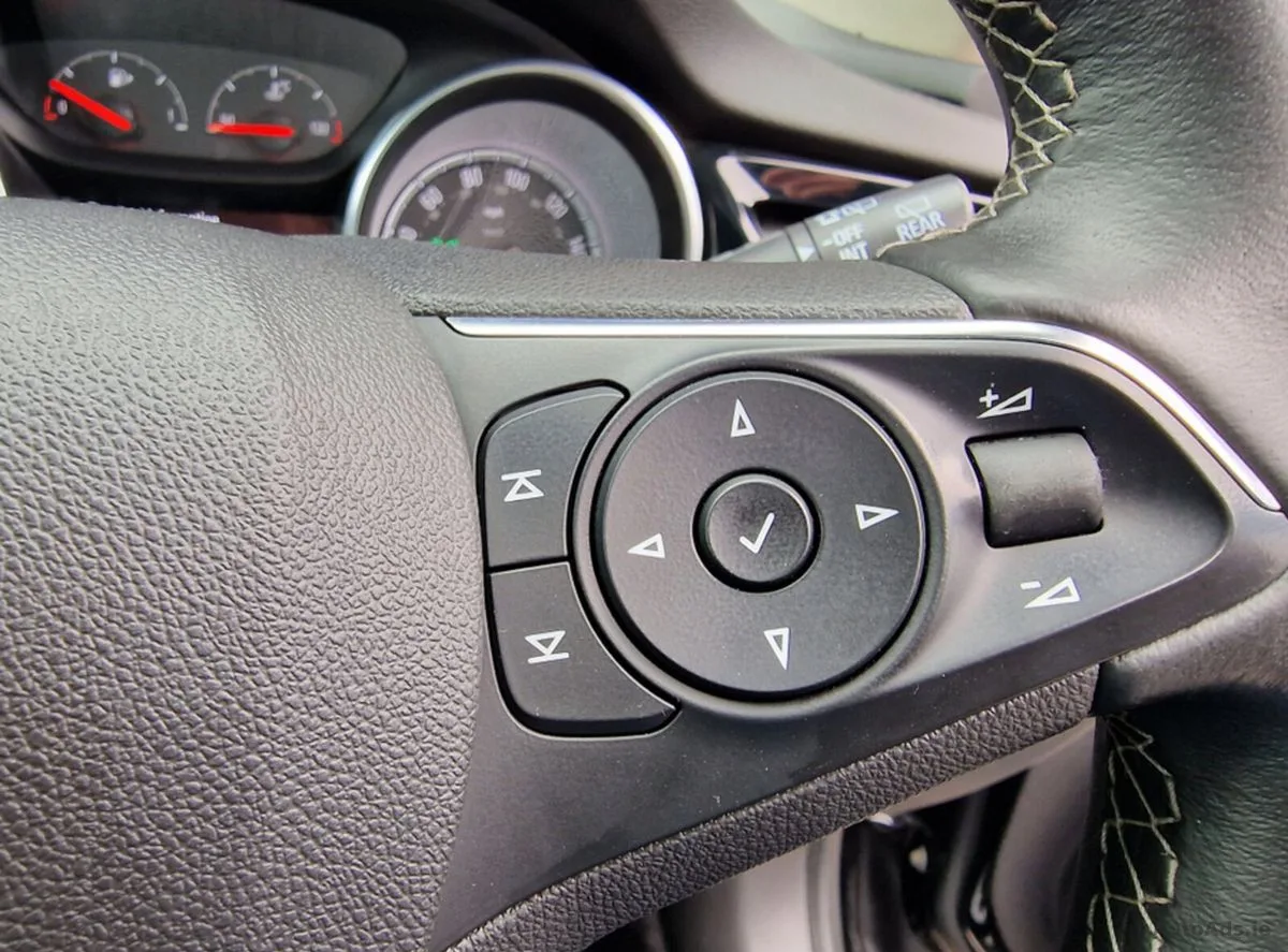 2018 Opel Insignia – photo 18
