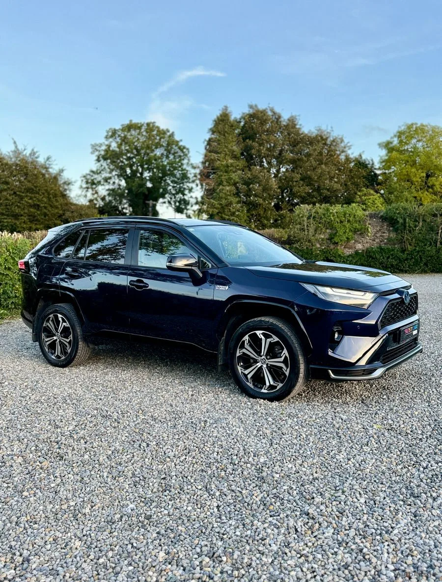 2022 Toyota RAV4 – photo 3