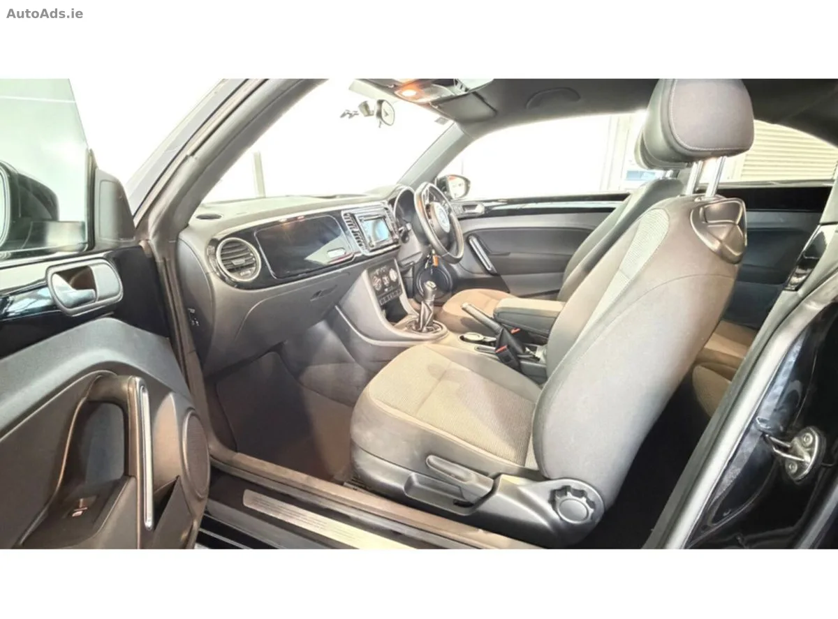 2015 Volkswagen Beetle – photo 4