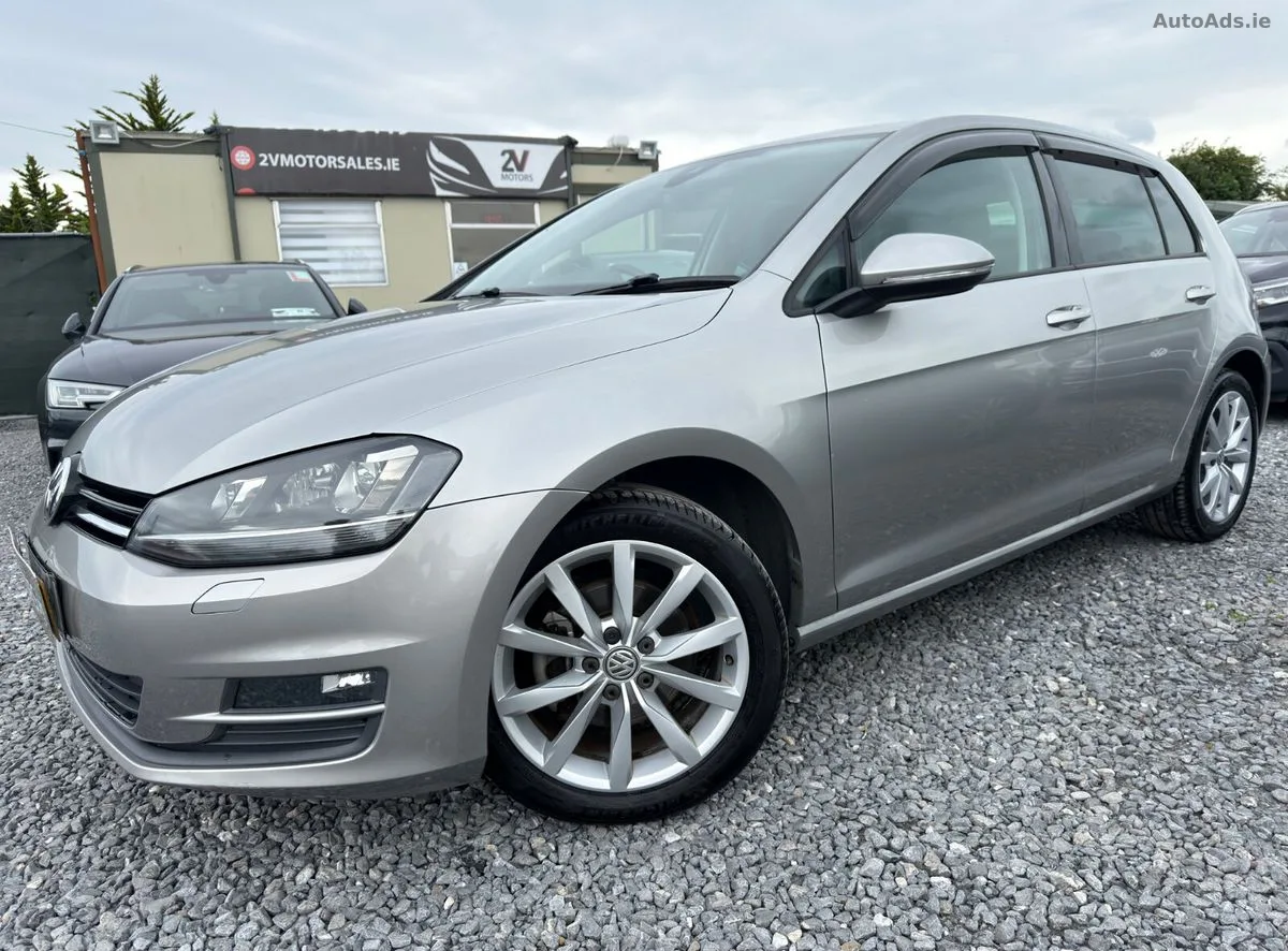 2017 Volkswagen Golf – photo 2