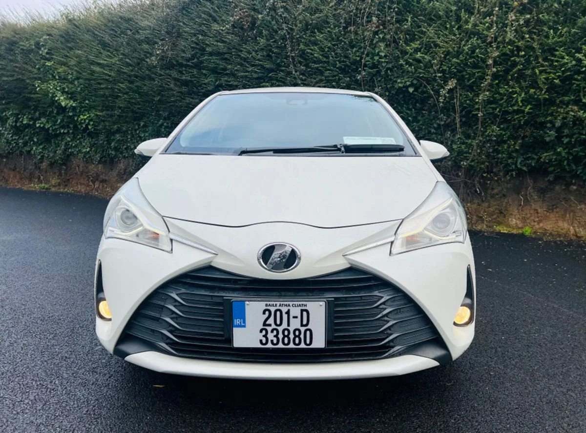 2020 Toyota Vitz – photo 3