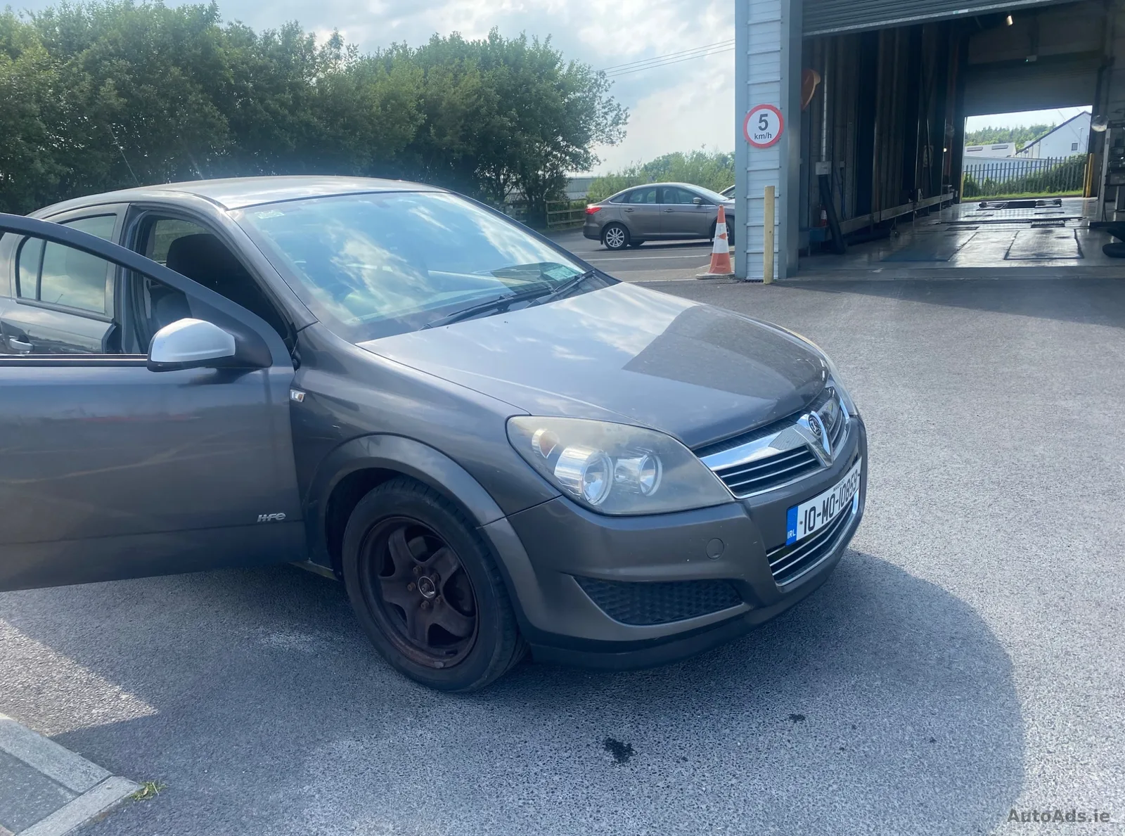 2010 Vauxhall Astra – photo 2