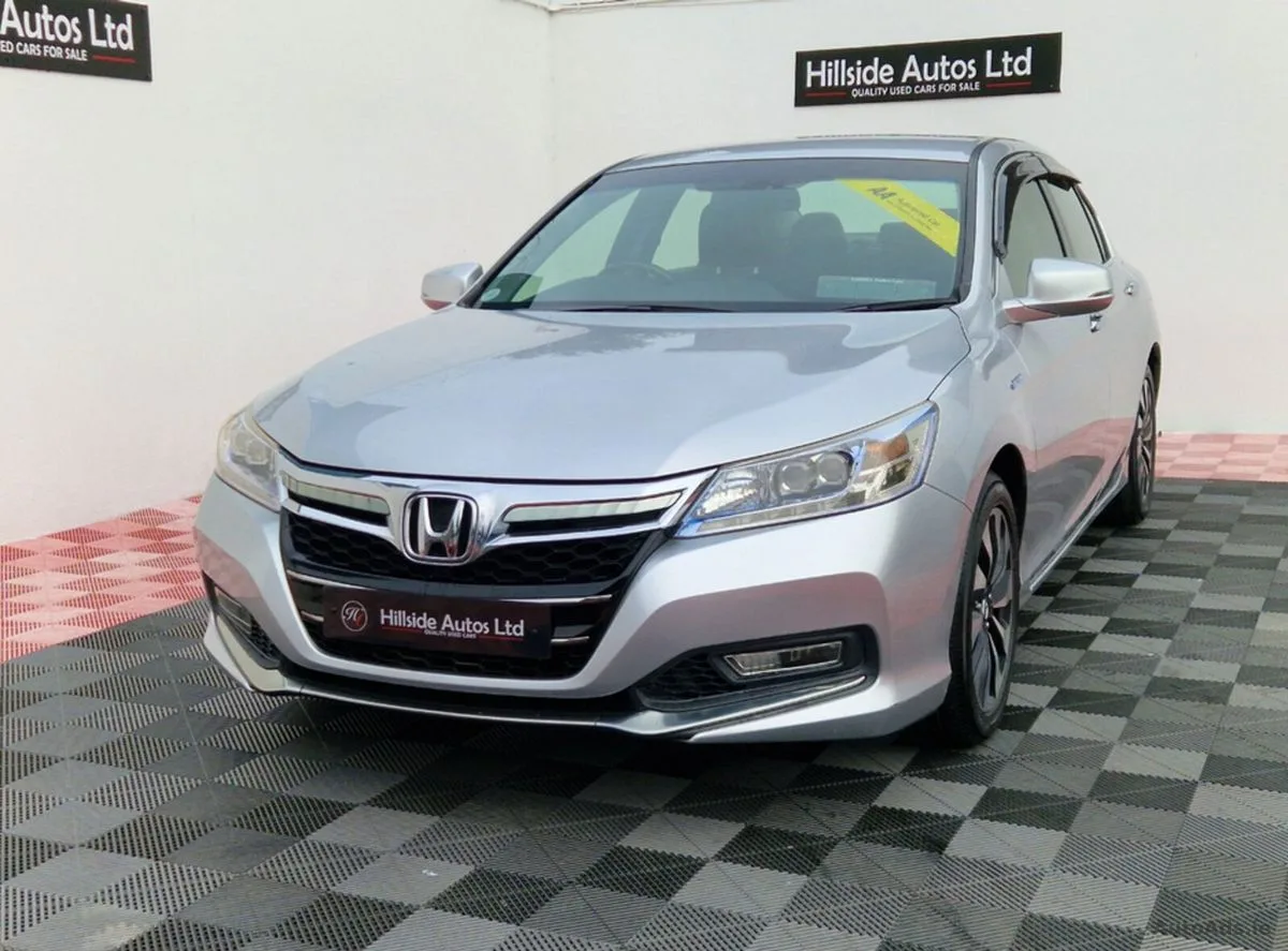 2013 Honda Accord – photo 2