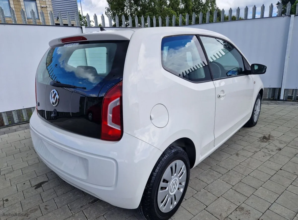 2013 Volkswagen up! – photo 11
