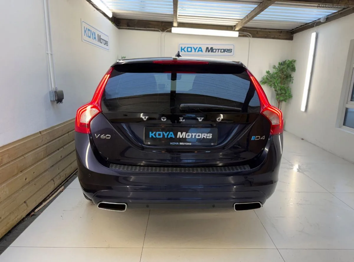2017 Volvo V60 – photo 14
