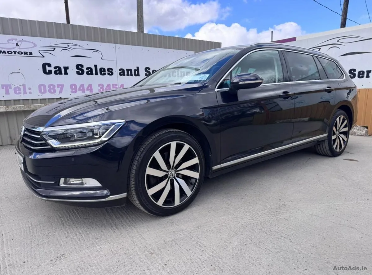2016 Volkswagen Passat – photo 1