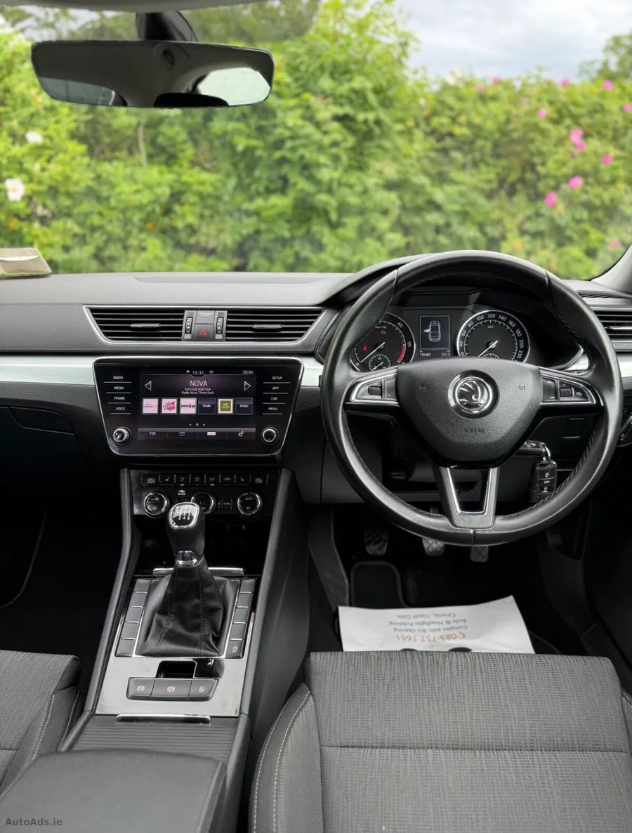 2019 Skoda Superb – photo 18