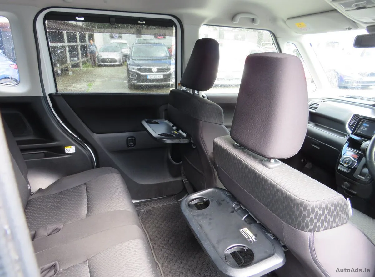 2017 Mitsubishi Delica – photo 11