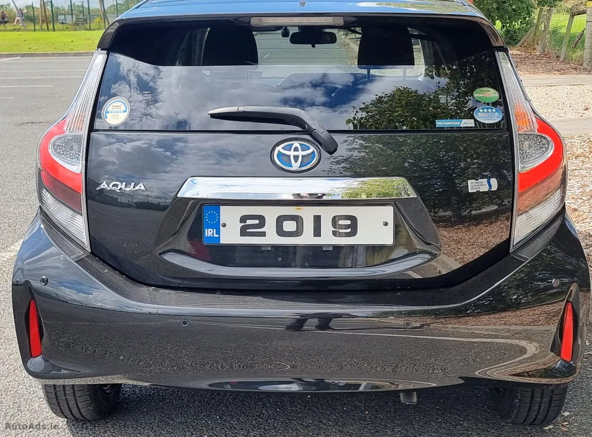 2019 Toyota Aqua – photo 3